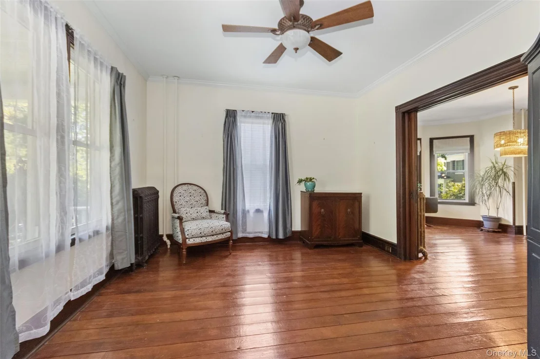 Photo of 23 Willow Avenue