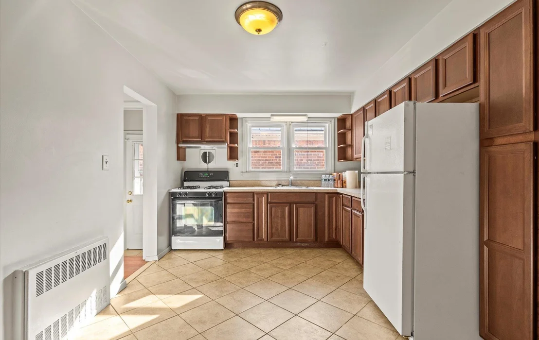 Photo of 154-04 Willets Point Blvd