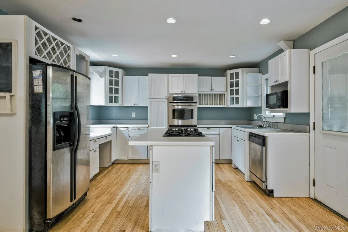 Photo of 238 Locust Drive