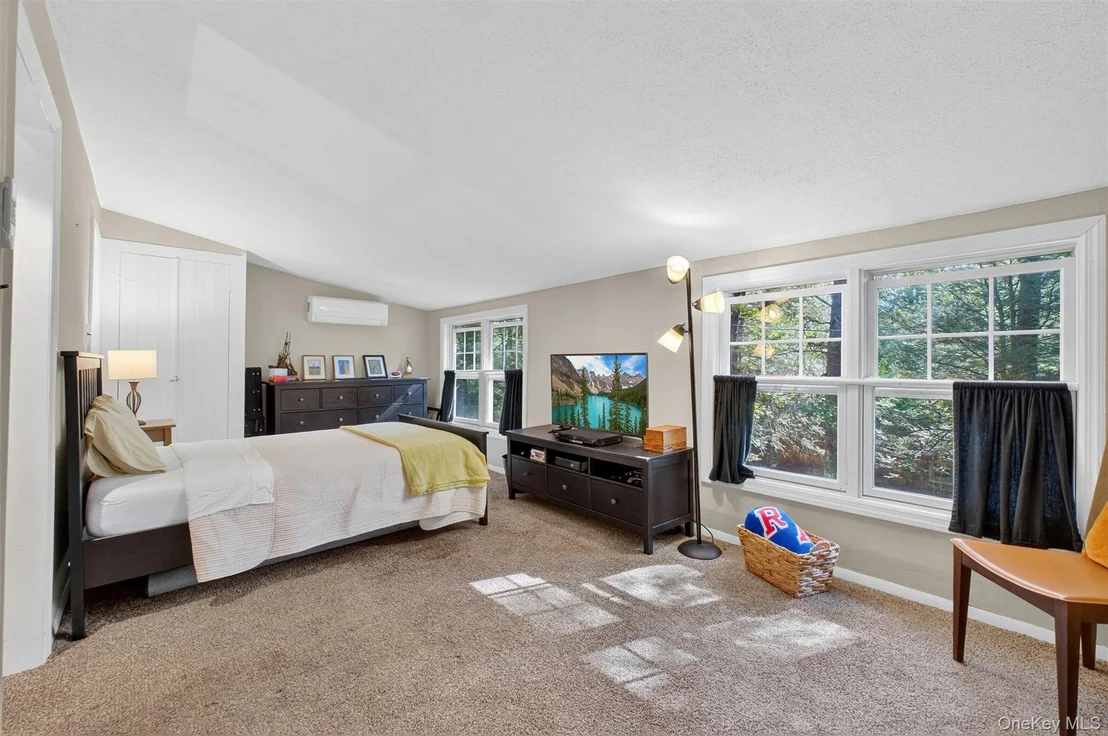 Photo of 6 Beech Trail