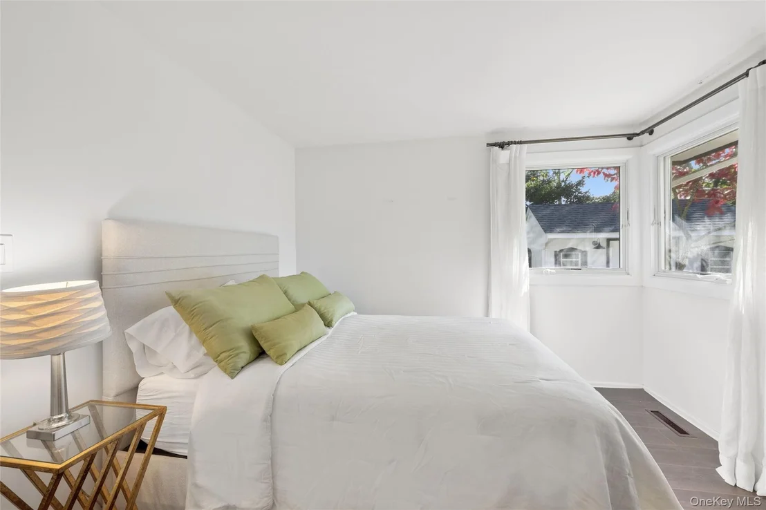 Photo of 27 Ocean Avenue