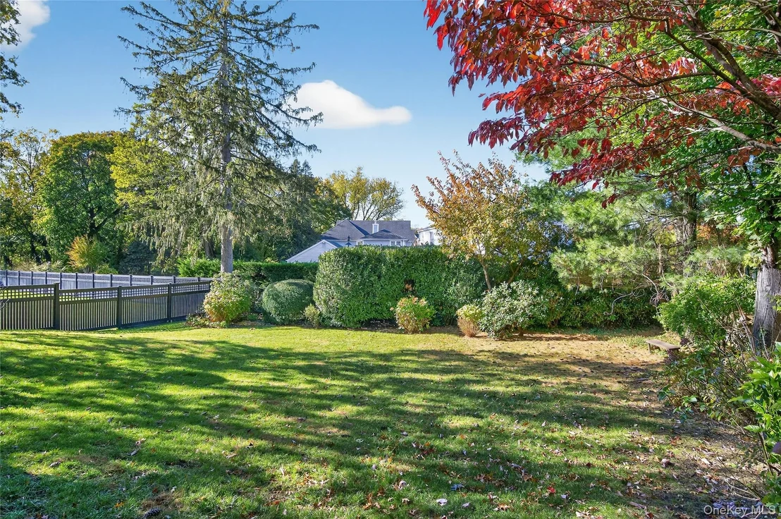 Photo of 7 Shore Road
