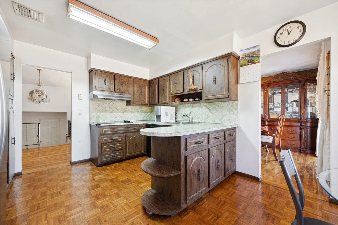Photo of 132 Crescent Drive