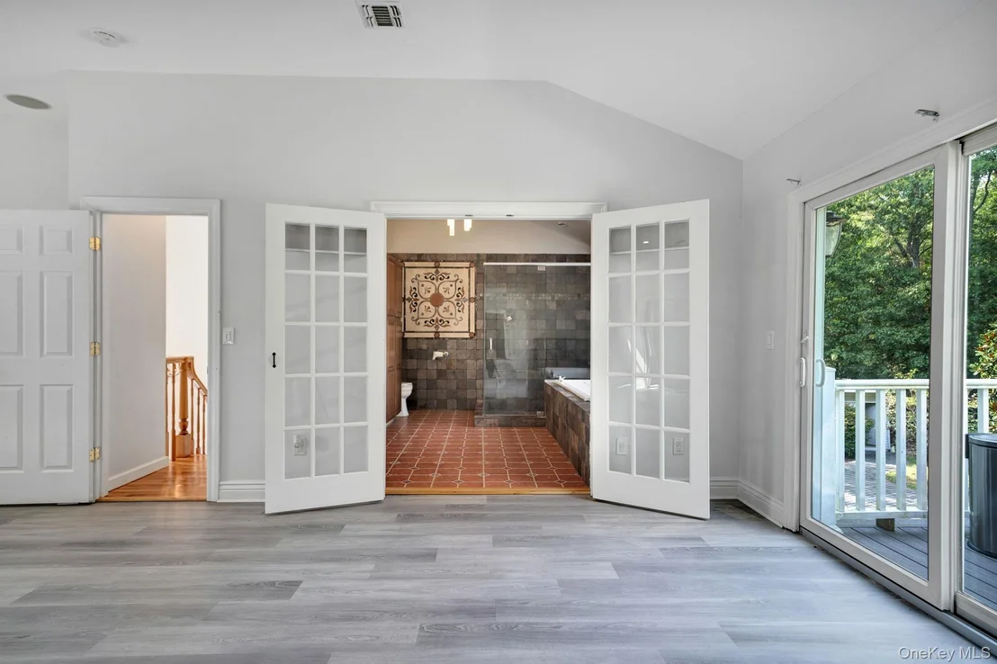 Photo of 75 Whiskey Road