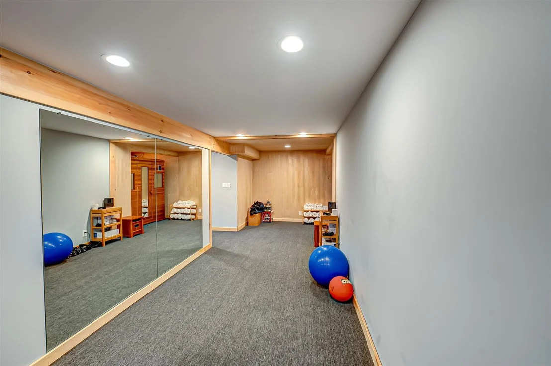 Photo of 17 Knollcrest Road