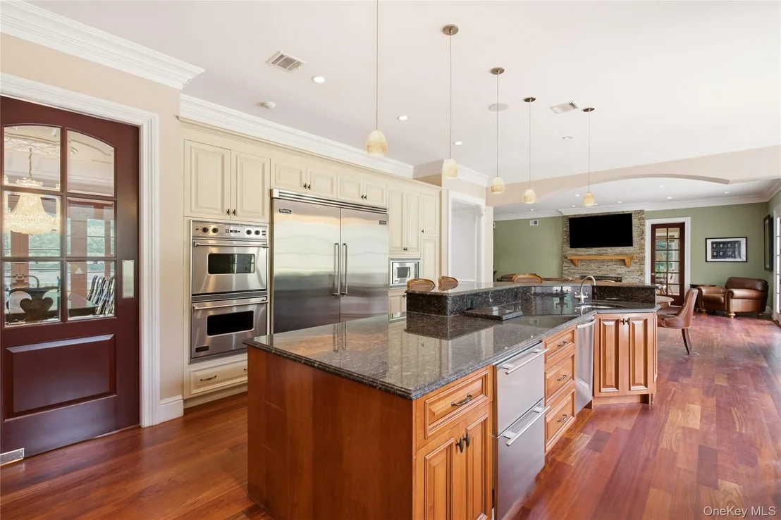 Photo of 33 Chicken Valley Road