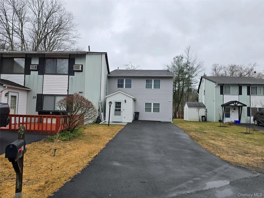 Photo of 27 Peter Way