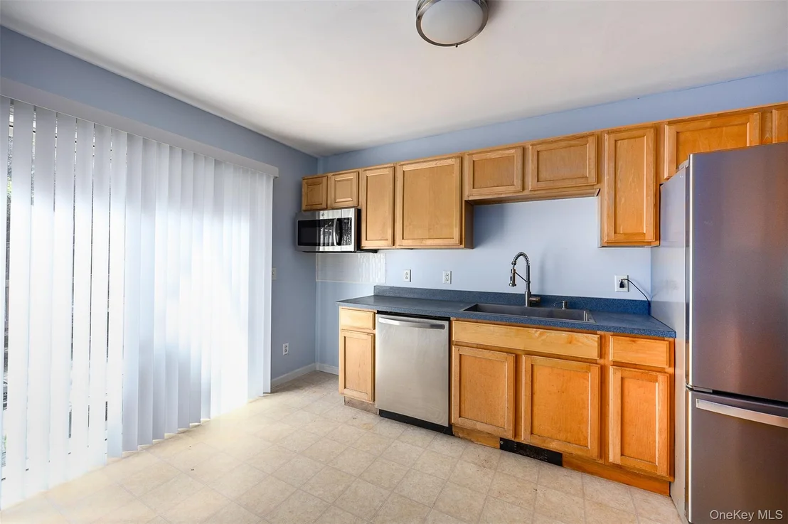 Photo of 250 Highview Road