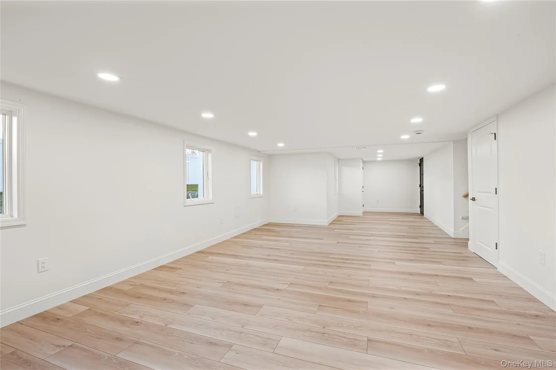 Photo of 5 Poplar Drive