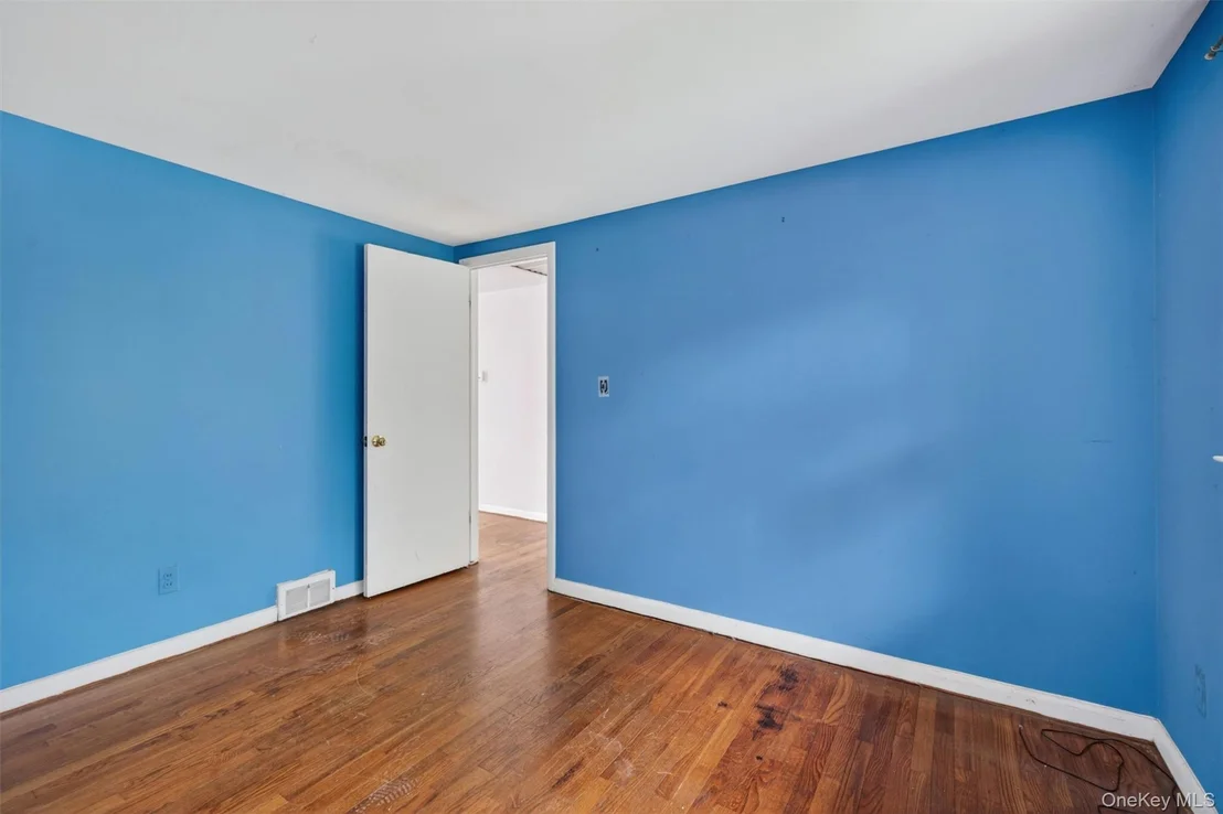 Photo of 11 Bradley Lane