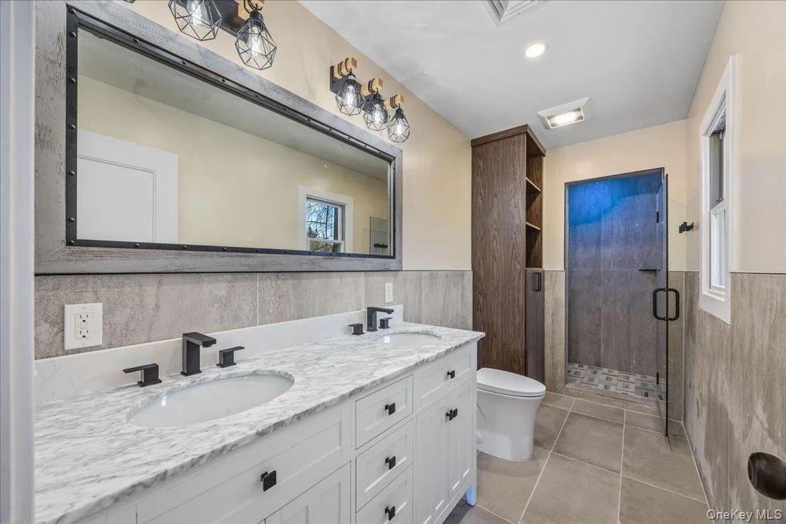Photo of 11 Skyview Drive