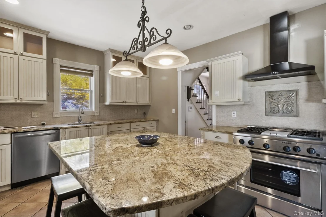 Photo of 13 Lenox Place