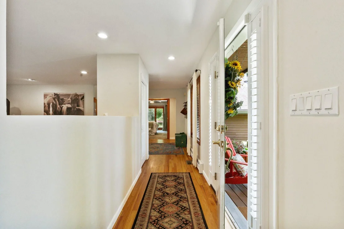 Photo of 237 Barrett Hill Road