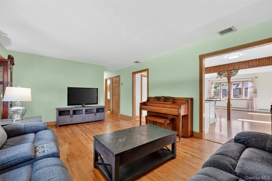 Photo of 20 Glen Drive
