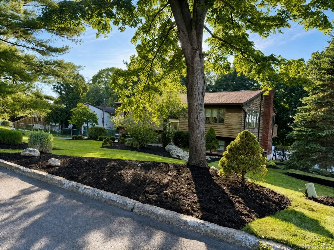 Photo of 15 Arlington Drive