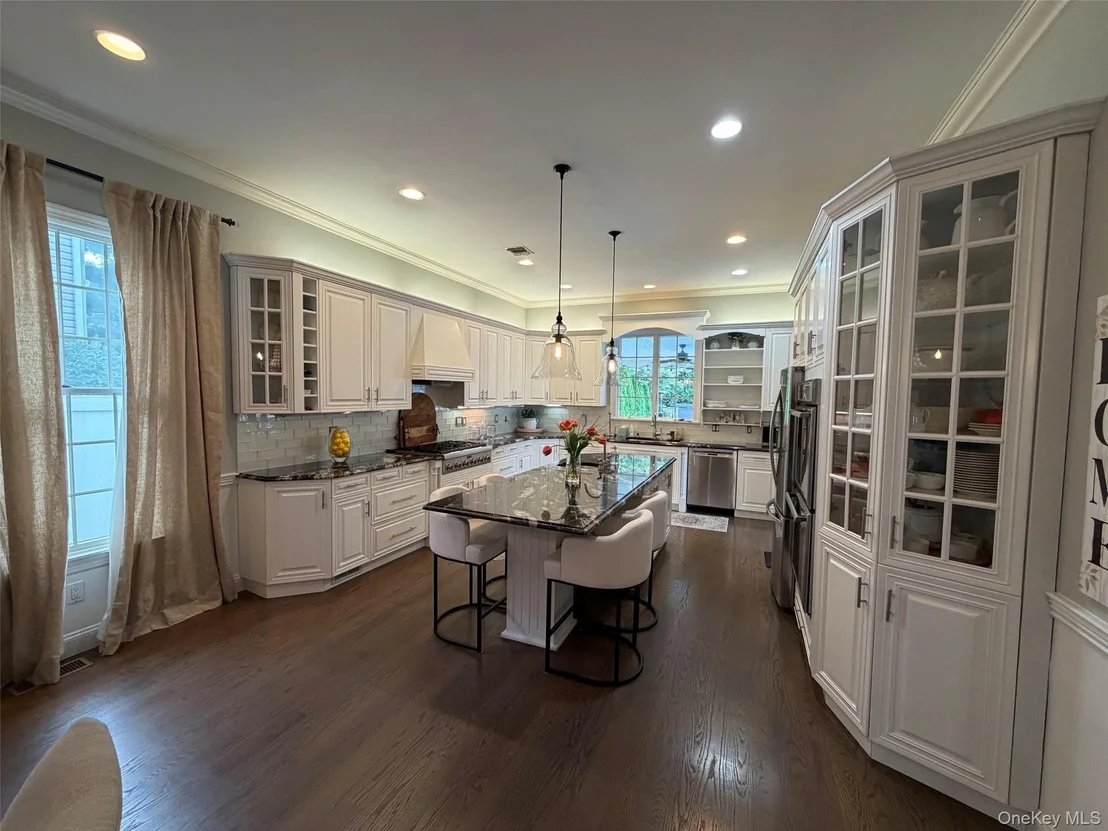 Photo of 59 Meadowbrook Road