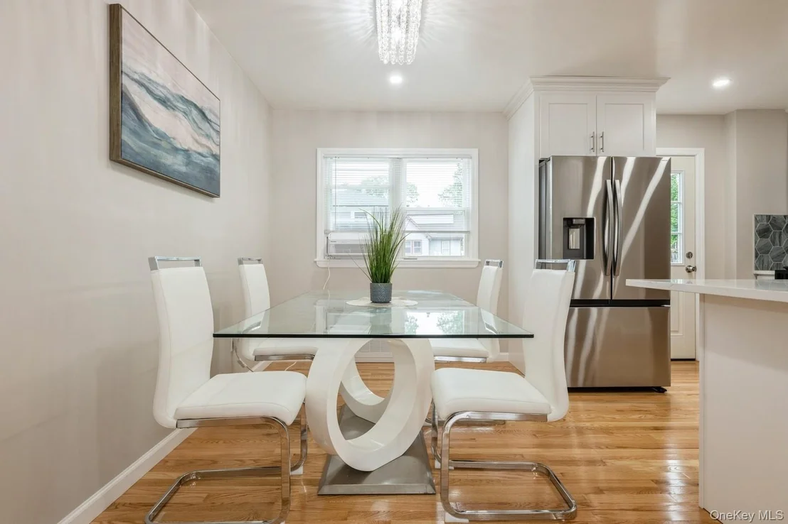 Photo of 1086 Lehman Road