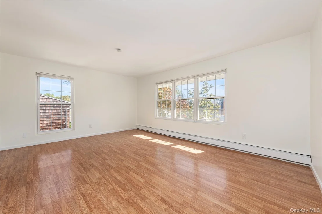 Photo of 44 Apple Tree Drive