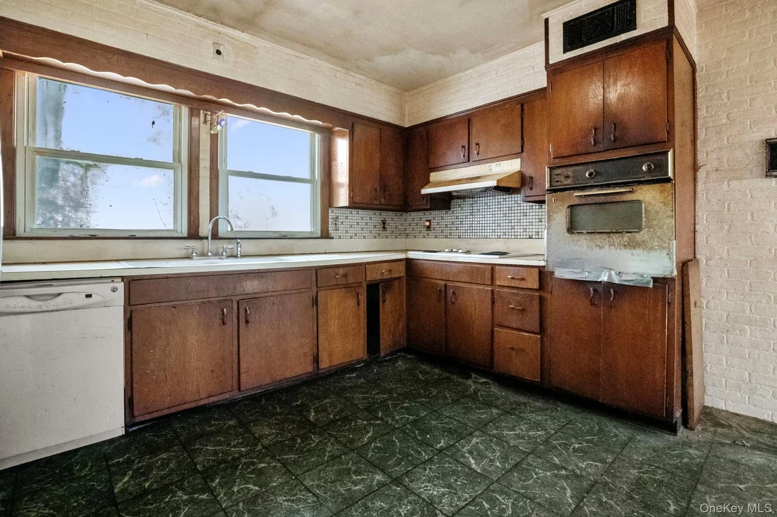 Photo of 33 Albion Oval