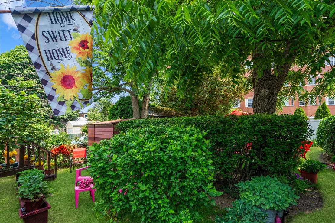 Photo of 10 Linden Avenue