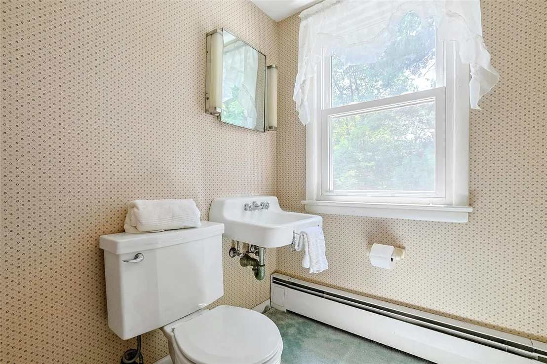 Photo of 2 Andrew Drive