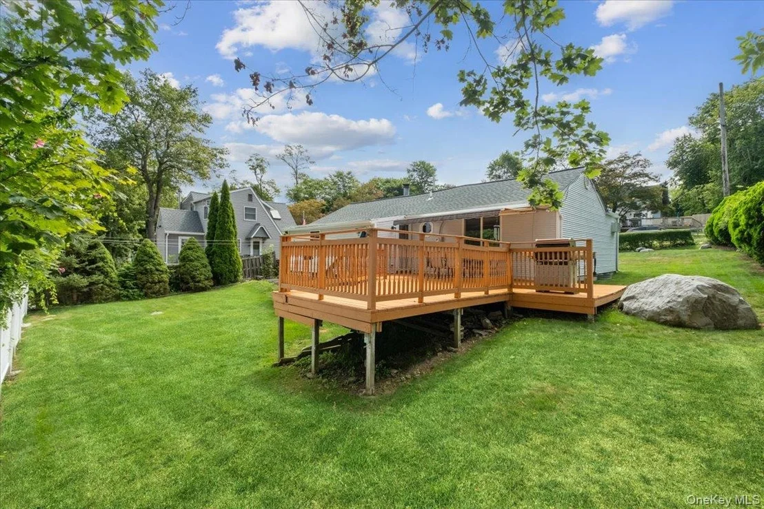 Photo of 333 Rockledge Road