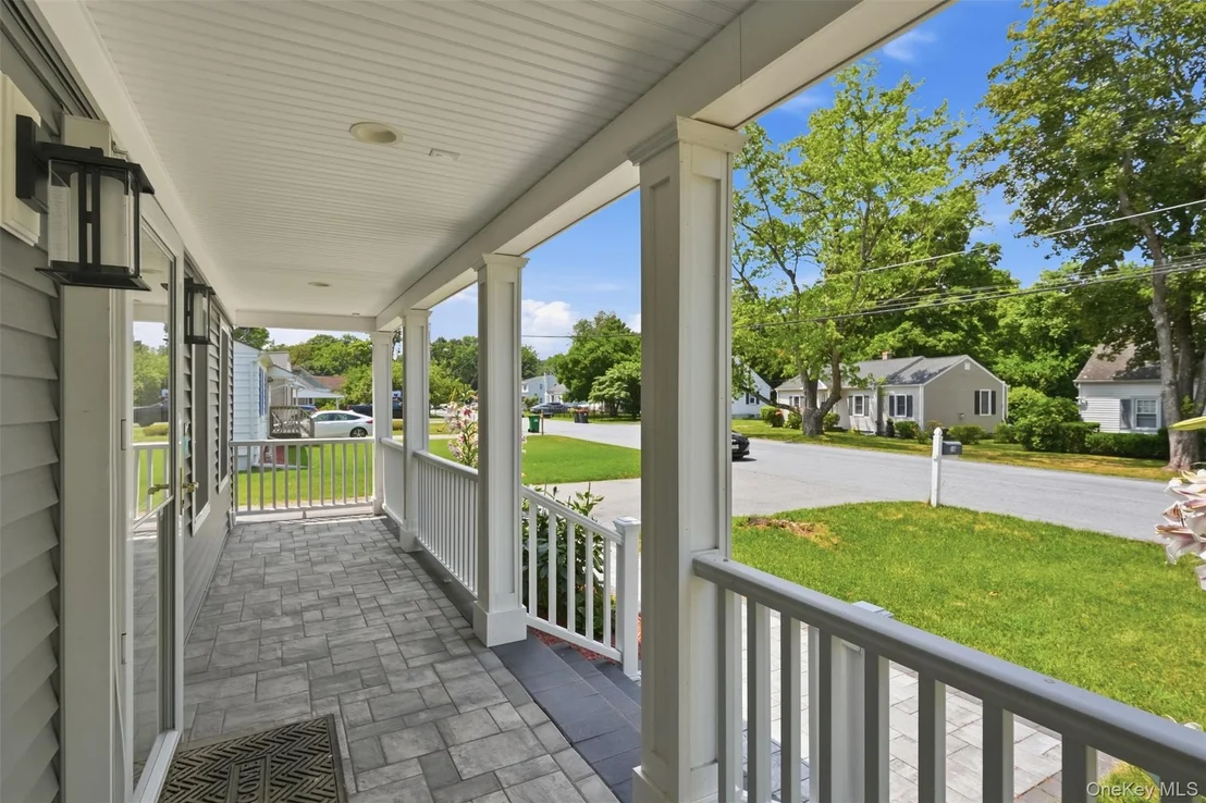 Photo of 10 Henmond Boulevard