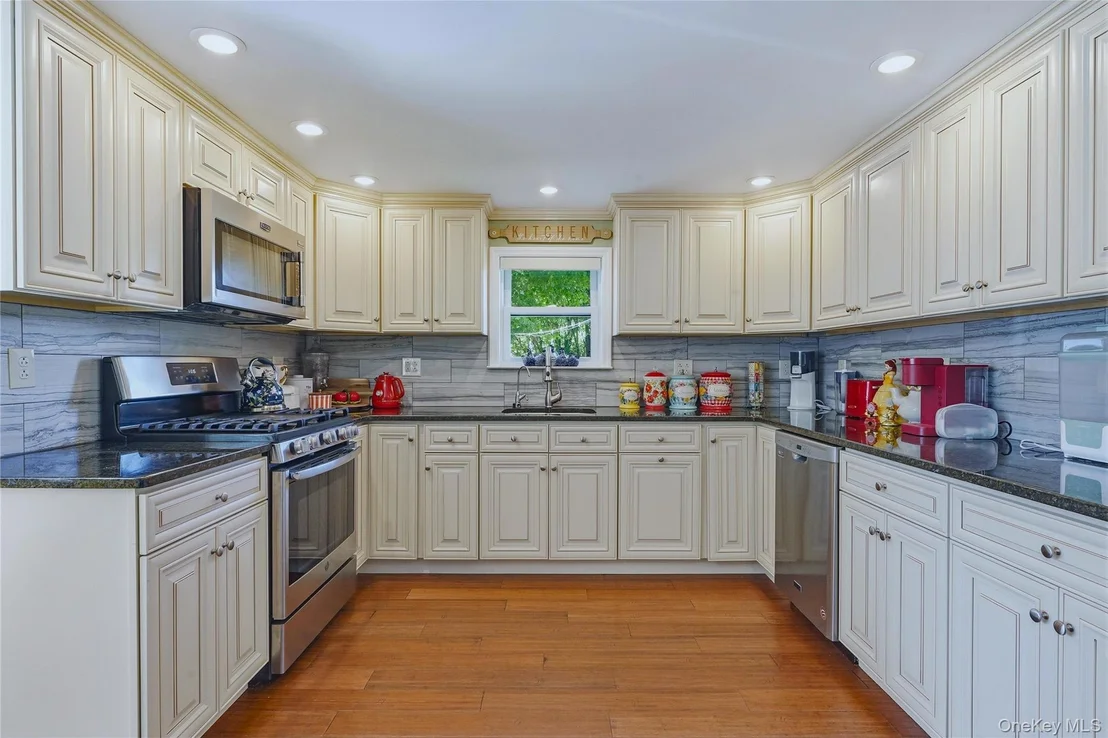 Photo of 280 Noxon Road