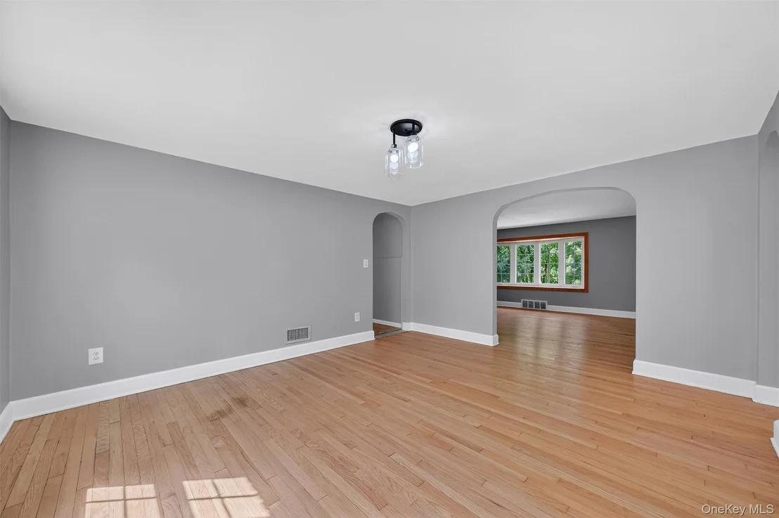 Photo of 2 Treadwell Circle