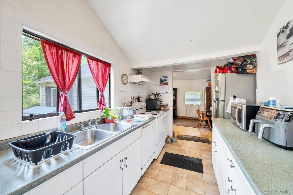 Photo of 14 Silver Trail