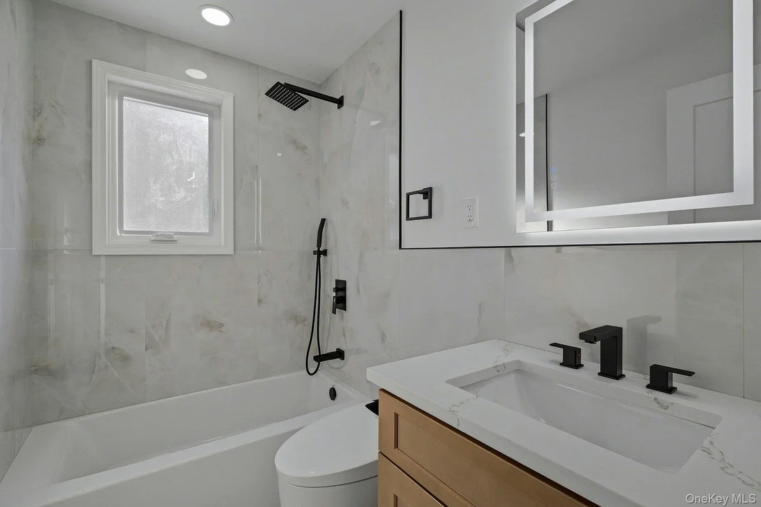 Photo of 73 Wolcott Road