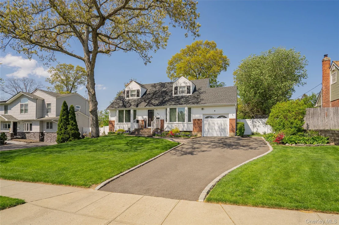 Photo of 43 Genesee Drive