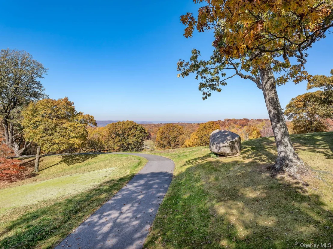 Photo of 48 Raafenberg Road