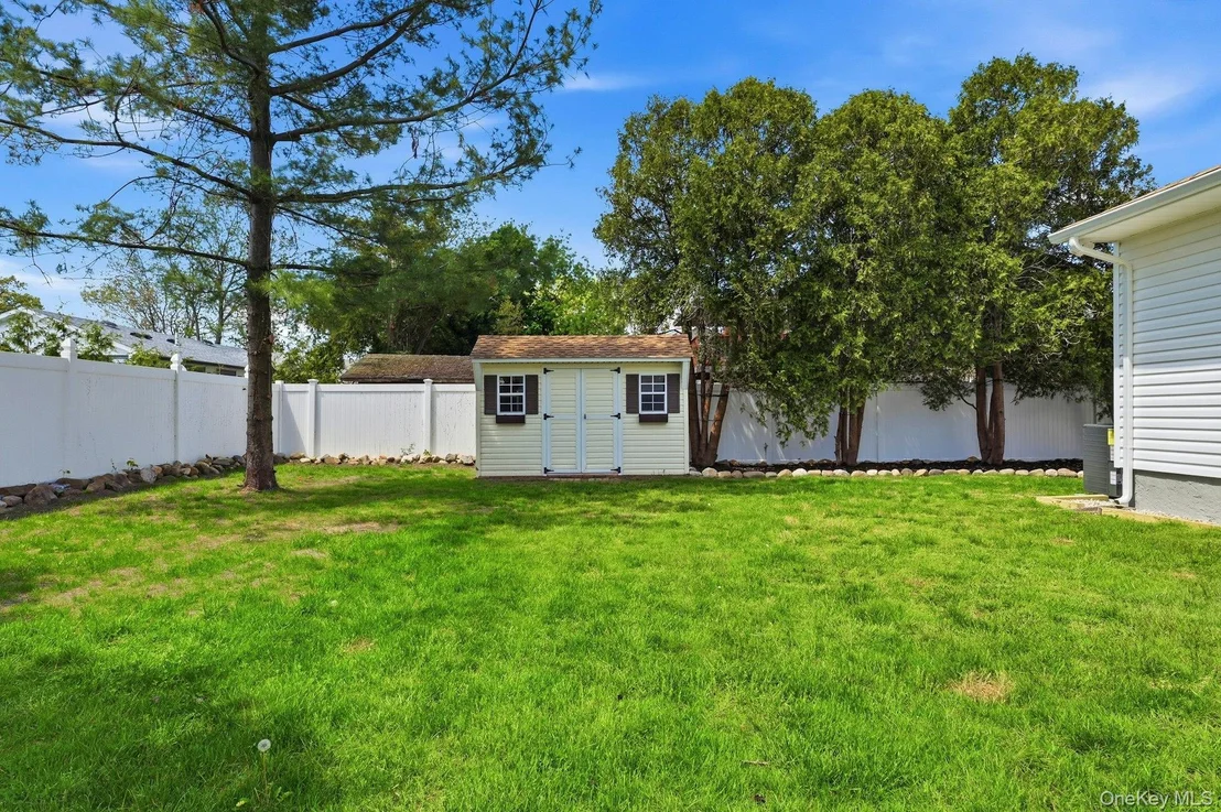 Photo of 21 Robbins Street