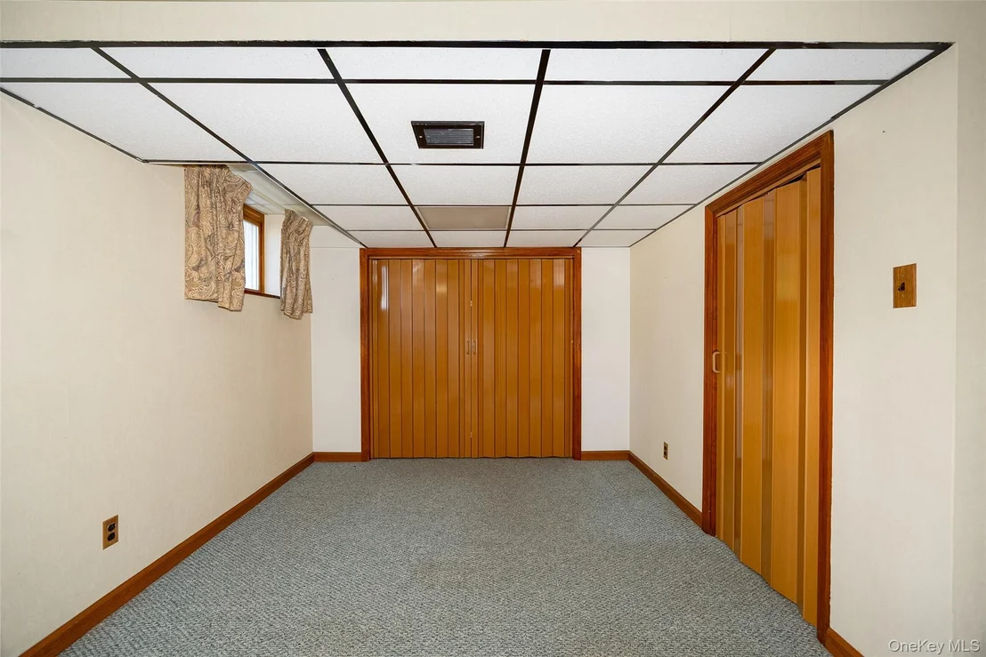 Photo of 6 Irving Avenue