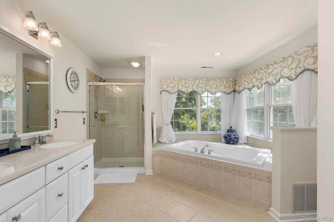 Photo of 128 Apple Hill Road