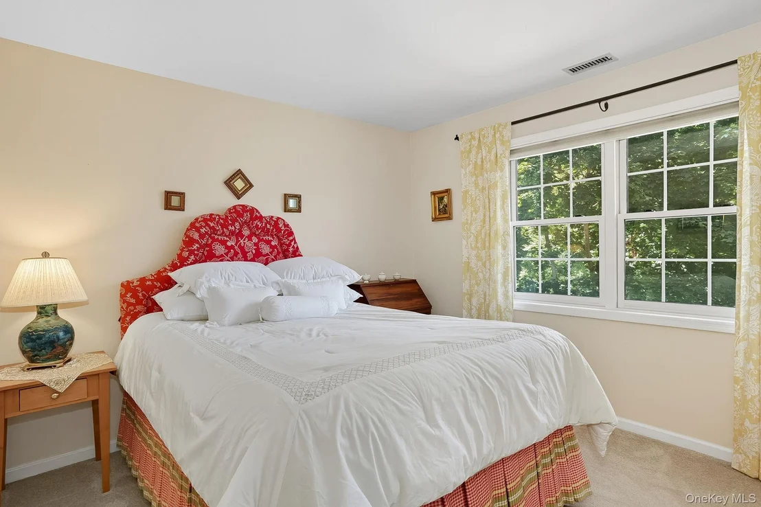 Photo of 6 Evergreen Drive