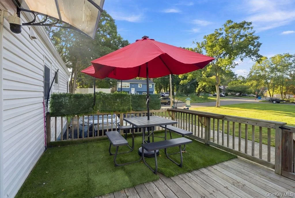 Photo of 731 Muncey Road