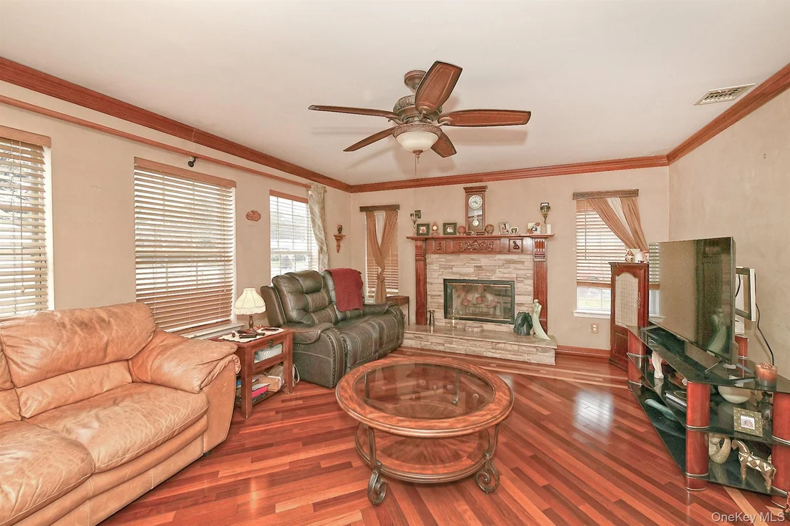 Photo of 63 Corbin Avenue