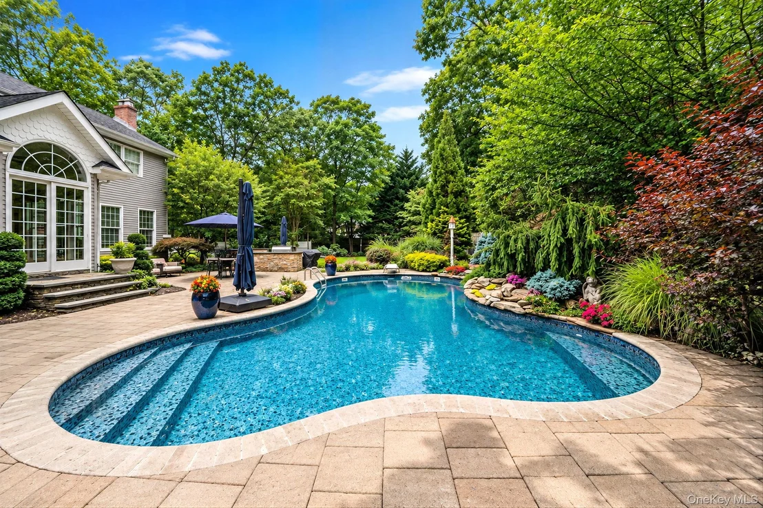 Photo of 43 Locust Drive