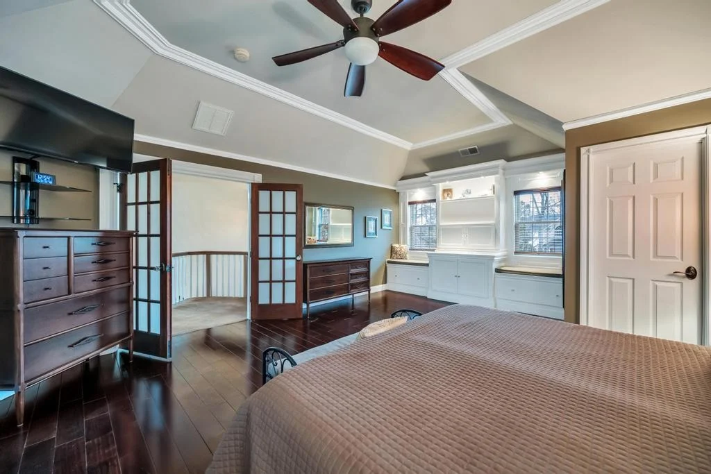 Photo of 30 Ridgefield Drive