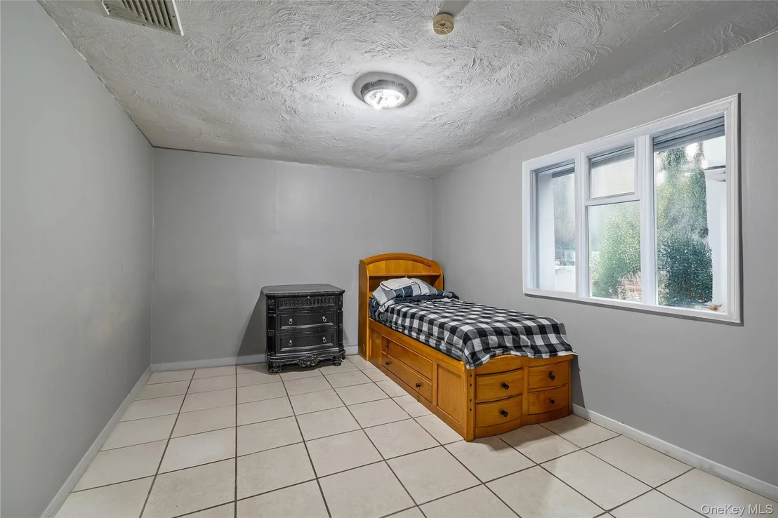 Photo of 10 Valley Drive