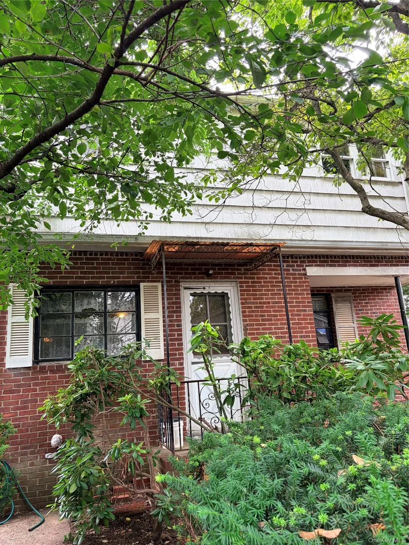 Photo of 610 Harless Place
