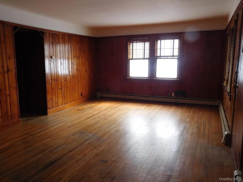Photo of 219 Willow Drive