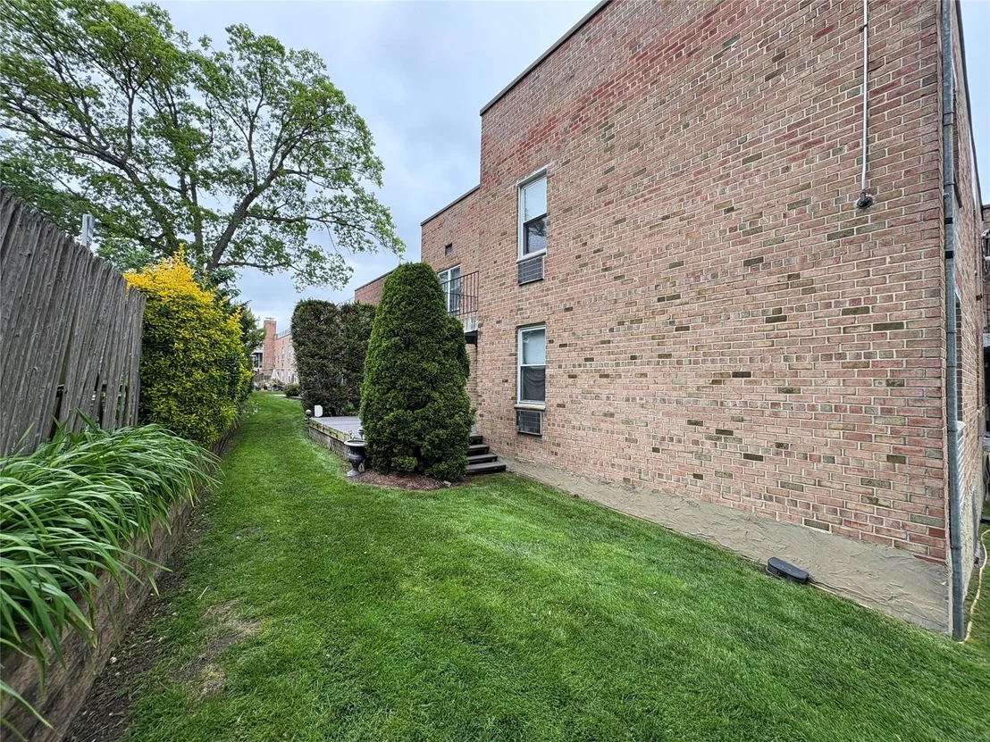 Photo of Unit 10A at 596 Broadway