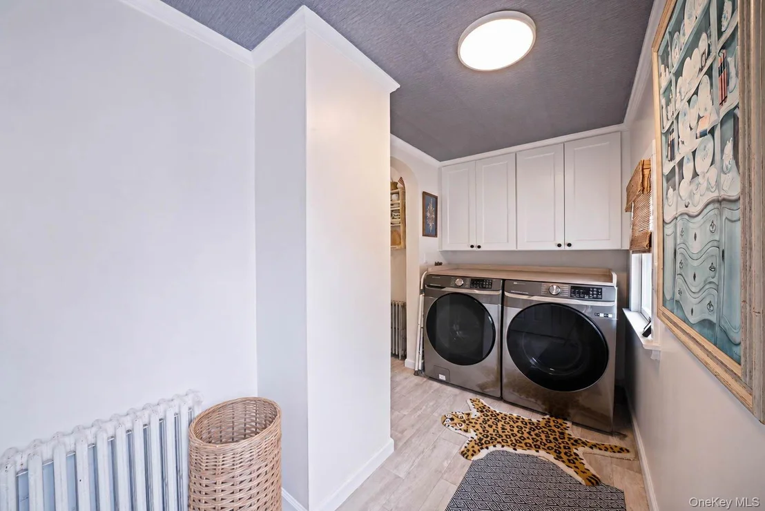 Photo of 312 Riverside Drive