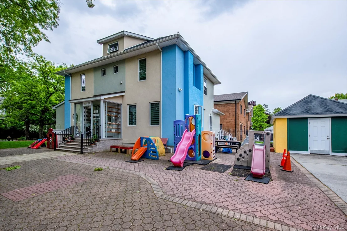 Photo of 157-15 Oak Avenue