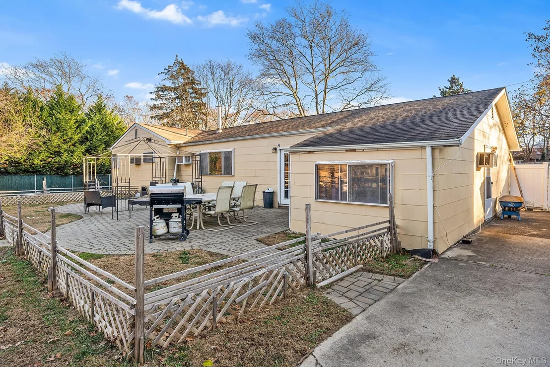 Photo of 351 Atlantic Street