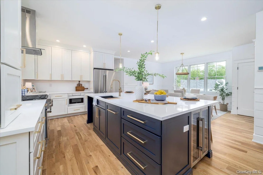 Photo of 480 Ackerly Pond Lane