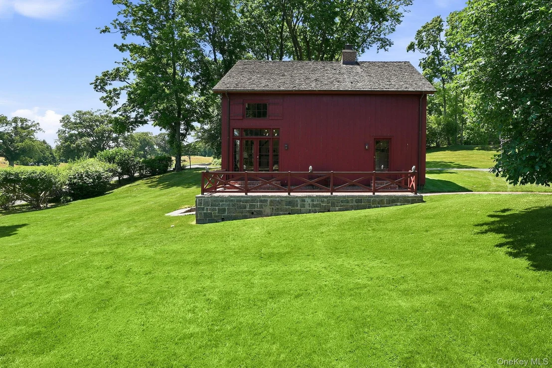 Photo of 455 Polly Park Road